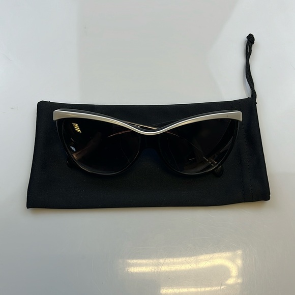Oliver Peoples Twenty Years Alina Sunglasses N119-33 - Picture 10 of 10
